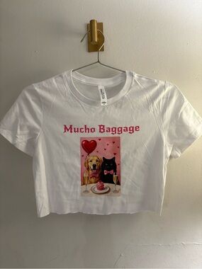 Mucho Baggage White Graphic Tee with Pink and Red Print